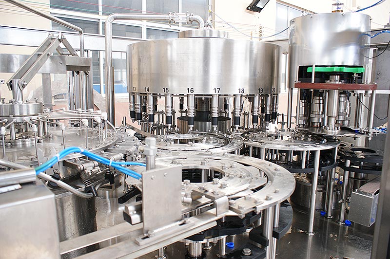 automatic-water-filling-equipment-1