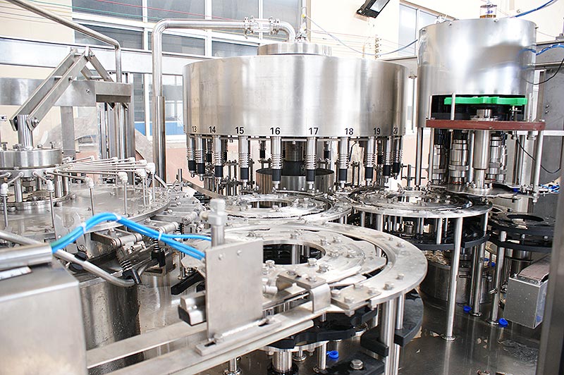 pure-water-filling-production-line-1