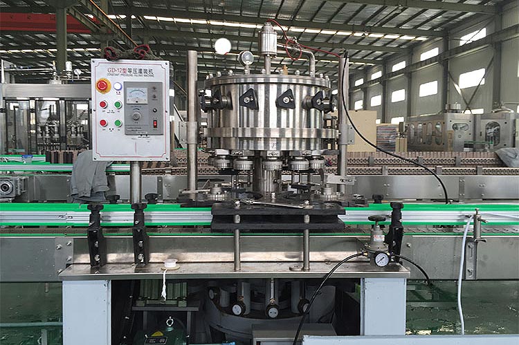 separated-type-canned-carbonated-drink-filling-machine