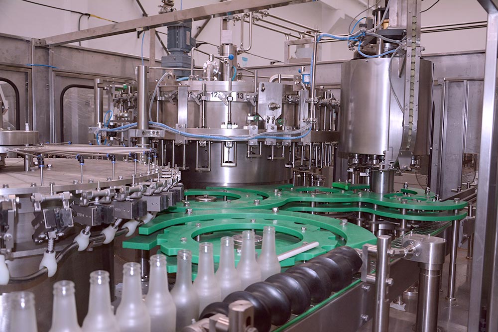 automatic-beer-filling-production-line-4